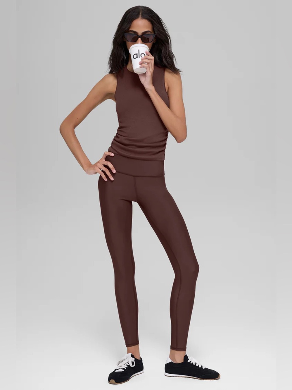 High-Waist Airlift Legging in brownstone